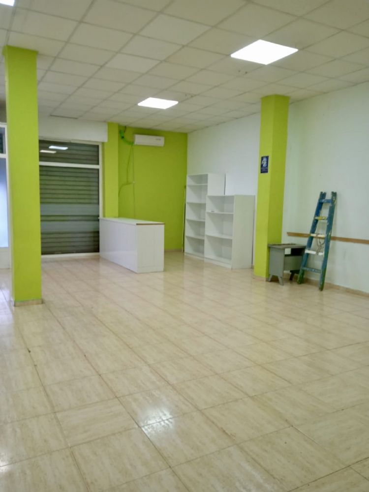 Local comercial en Venta